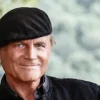 Don Matteo 13, Terence Hill Spiazza sull’addio alla Serie: “Non volevo smettere, ma…”