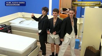 Amici 21, Albe, Alex e Dario maggiordomi, appuntamento romantico per Serena