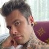 Come sta Fedez dopo le dimissioni rinviate? I primi aggiornamenti dall’ospedale