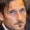 Francesco Totti in fuga da Roma, Dagospia lo ha trovato: dov’è e con chi