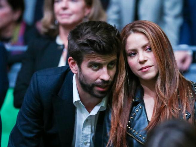 Shakira: ora Gerard Piqué flirta in pubblico con la nuova fidanzata