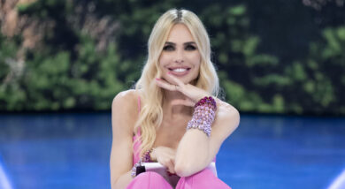 Isola dei Famosi: la lista dei naufraghi ufficiali, nomi bomba a sorpresa nel cast!