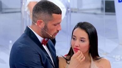 Uomini e Donne, Soraia Ceruti lo rivela solo ora sull’ex: “Ci sono stati atteggiamenti brutti come la gelosia che mi hanno spaventato”