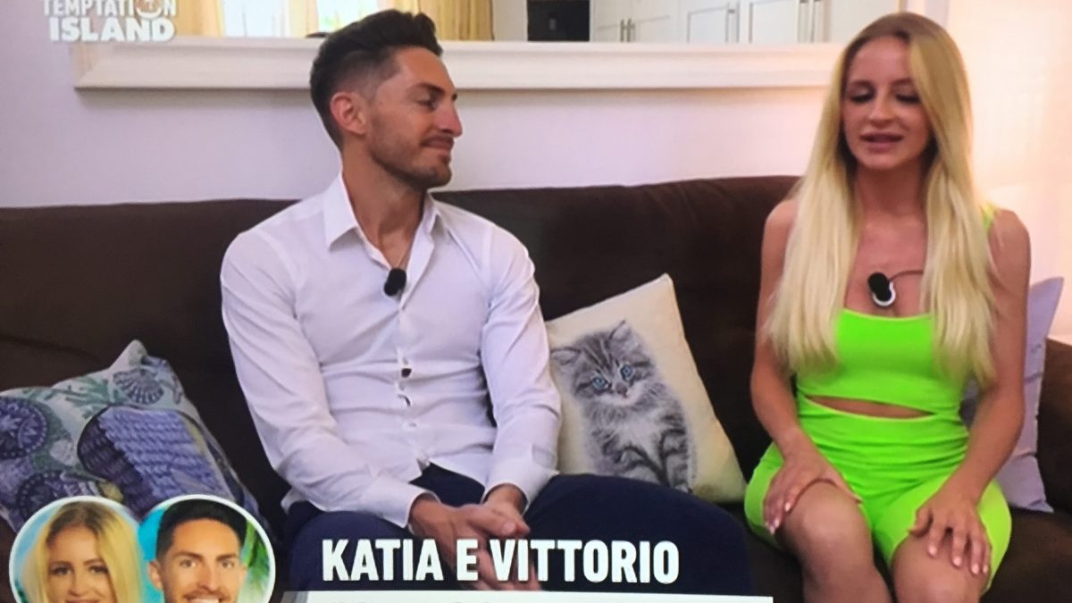 Temptation Island, ricordate Vittorio e Katia ‘la fotonica’? Ecco cosa fanno oggi