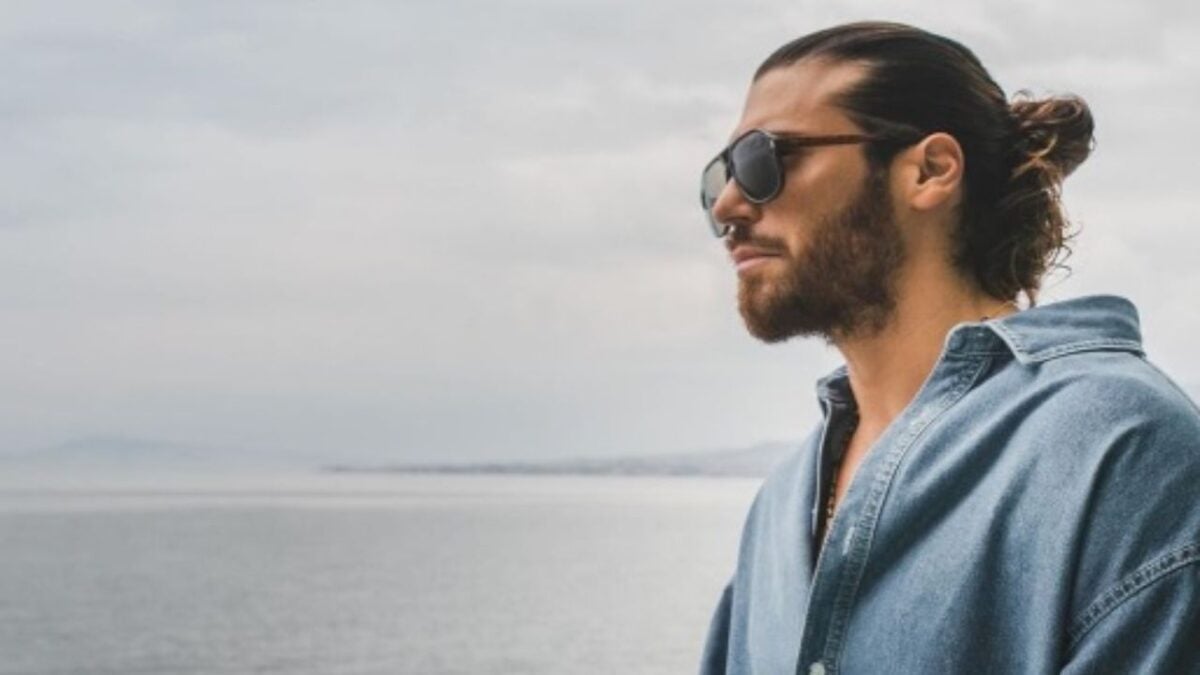 Can Yaman arrabbiatissimo, il bacio con Francesca Chillemi finisce sui social!