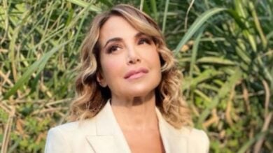 Barbara D’Urso, la foto crea polemica: “Somigli a qualcuno…”