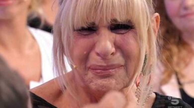 Uomini e Donne, Gemma abbandona lo studio in lacrime: è devastata!