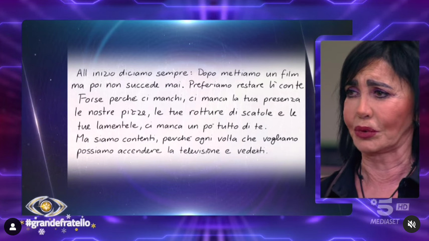 Grande Fratello, Fiordaliso scoppia in lacrime in diretta: “Non sono stata una brava mamma”