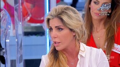 Uomini e Donne, Pamela Fersini sulla rottura con l’ex cavaliere: “Aveva altri interessi”