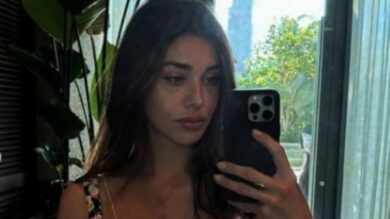 Belen Rodriguez vola a Dubai e risponde a chi le chiede perché “scappa”