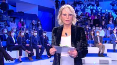 C’è Posta per Te salta: quando va in onda il people show