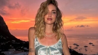 Chiara Ferragni a Capri con il “nuovo” braccio destro!