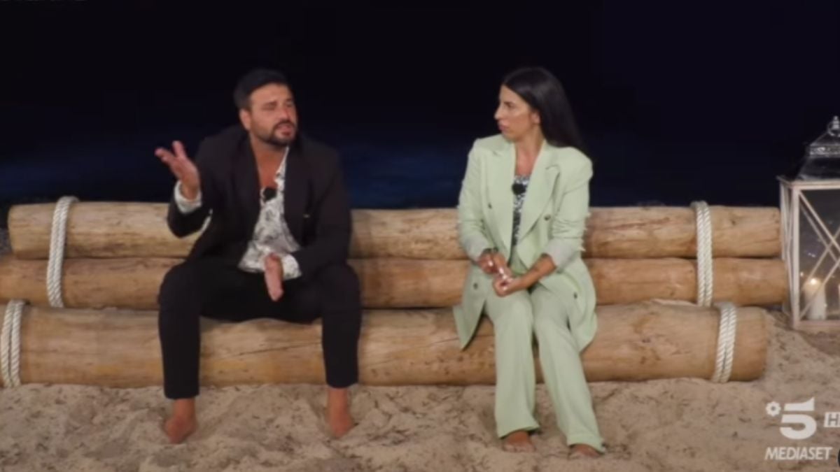 Temptation Island, Titty lascia Antonio al falò di confronto, lui spiazza: “Mi sarei sposato solo per farla felice”