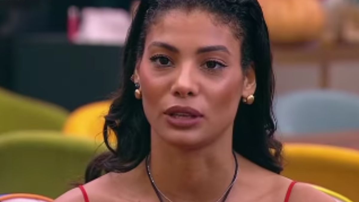 Grande Fratello, Yulia Bruschi tuona contro Helena Prestes: “Ha degli sbalzi assurdi, bipolare”