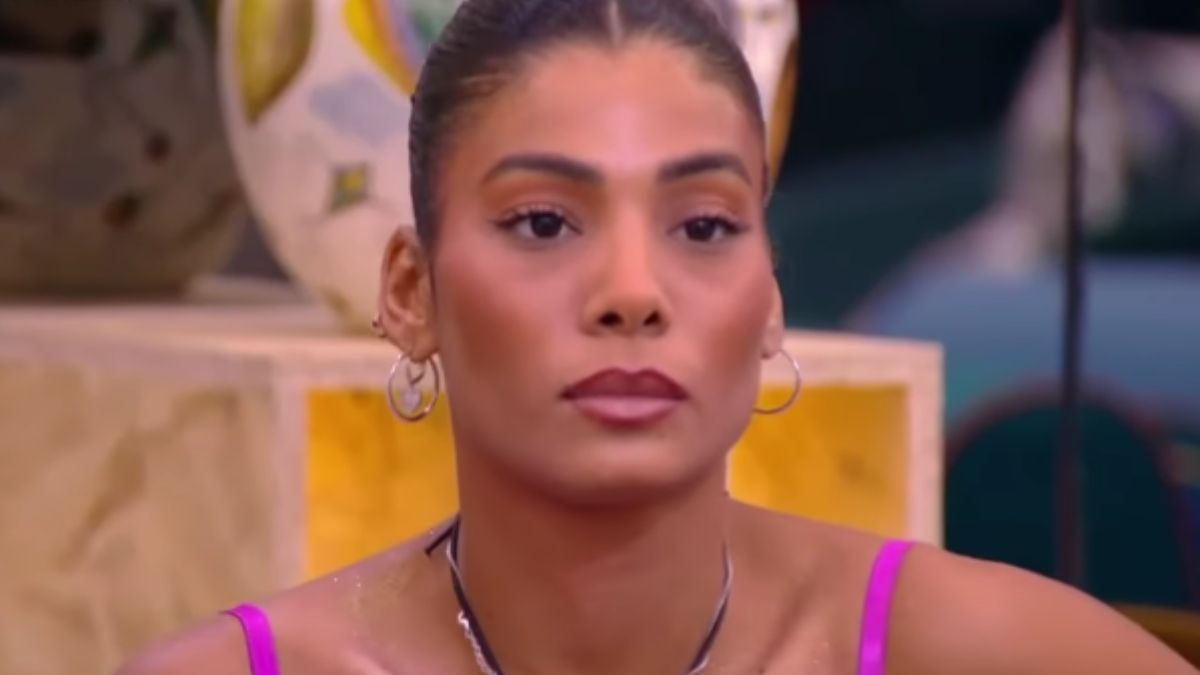 Grande Fratello, Beatrice Luzzi su Yulia Bruschi: “E’ misteriosa, ha molto da dire e da dare”