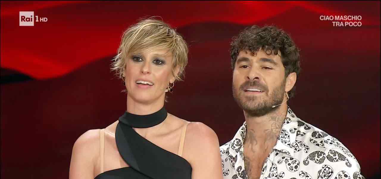 Ballando con le stelle, Angelo Madonia dedica un video a Milly e Federica Pellegrini